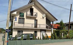 Studio Apartmani Biser 1, 2, 3 Deluxe